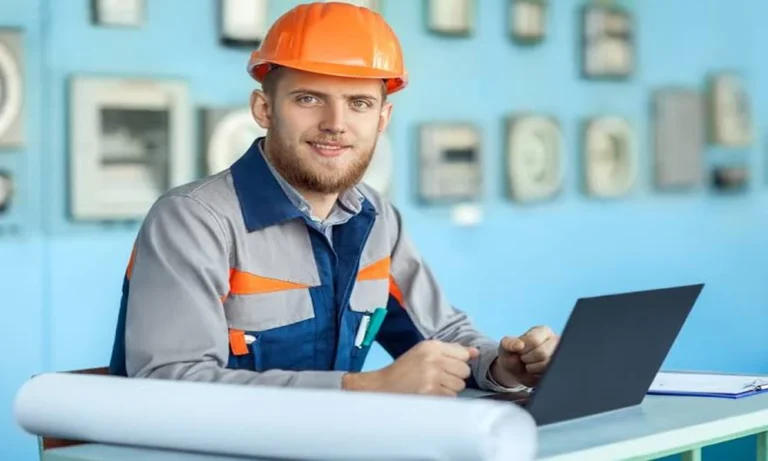 Disaster Restoration Marketing Tips: Winning the Call in the First Hour